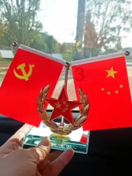 不知名优秀演员，新剧热播角色引争议，其实生活中的她很美