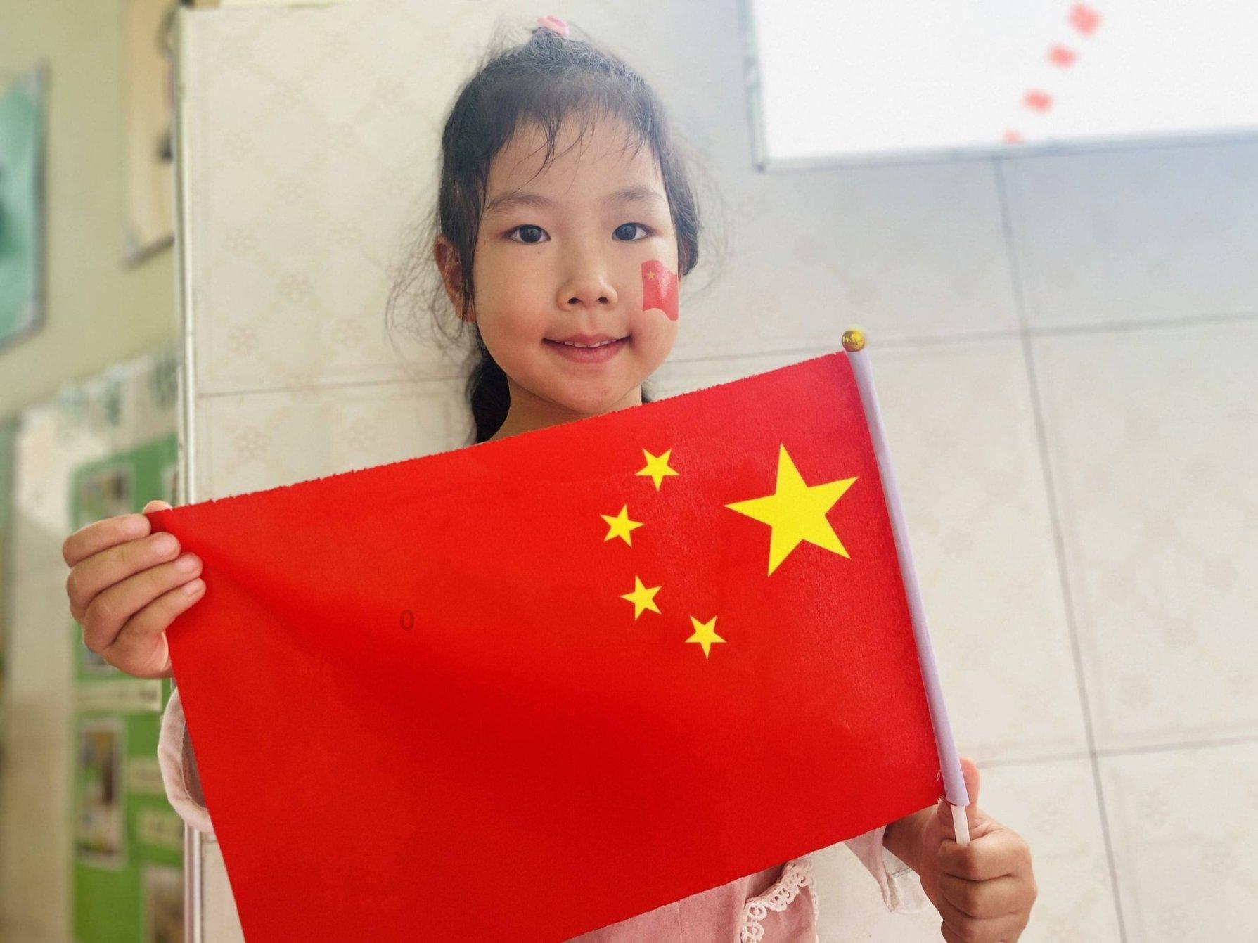 小猫钓鱼游戏龙王版有船