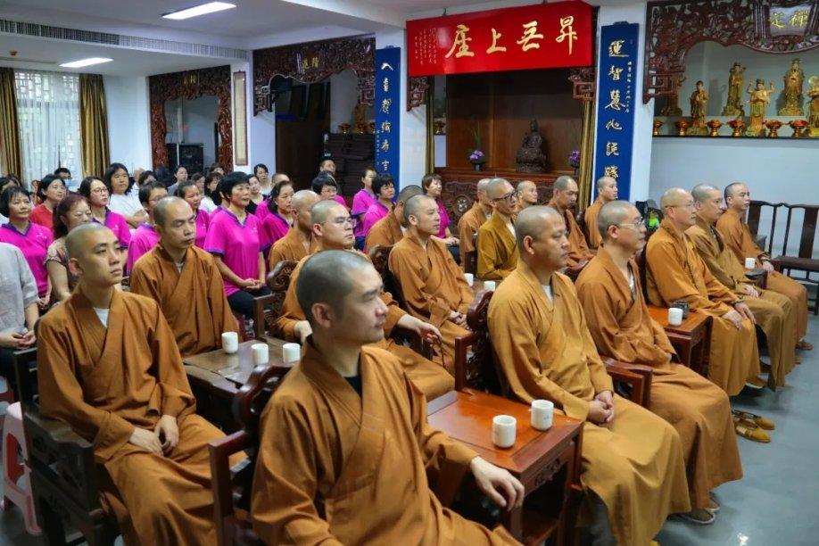 香港外汇基金去年投资大赚2127亿港元