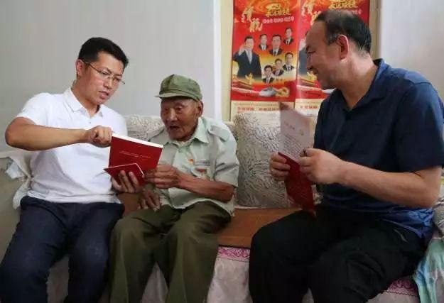 记者:勒沃库森在探索阿森西奥转会,球员可能在冬窗离开巴黎
