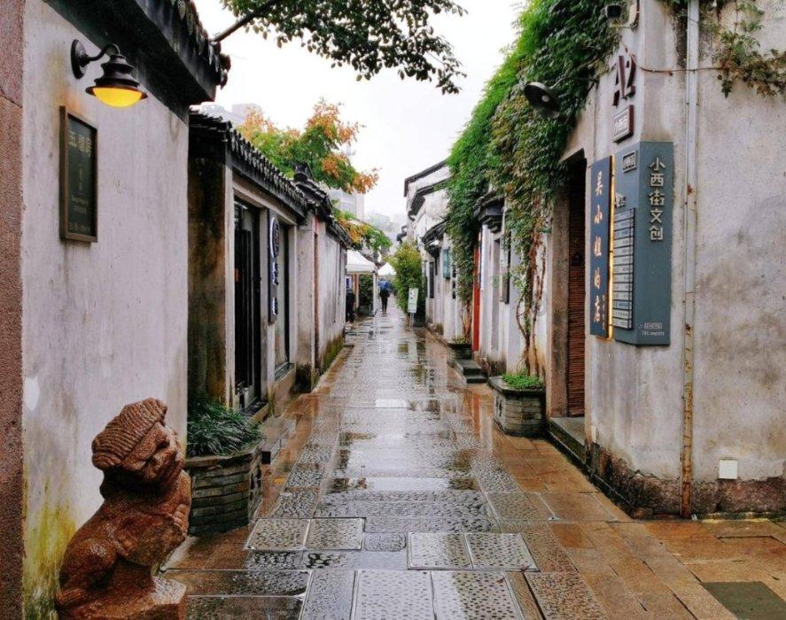 缺爱的人也可以成为更好的自己游戏画面